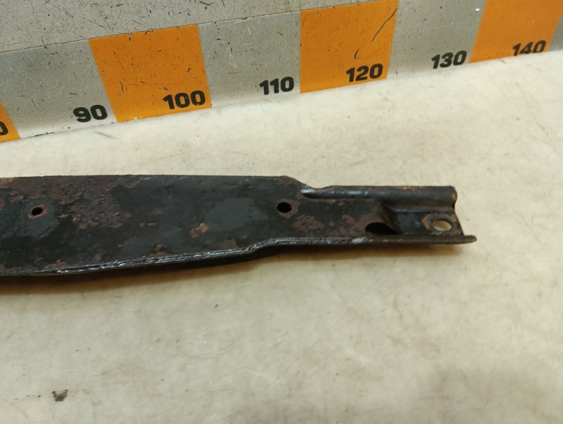 Балка передняя продольная