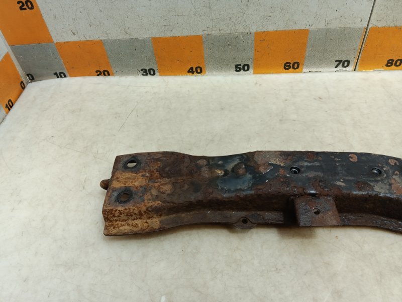 Балка передняя продольная