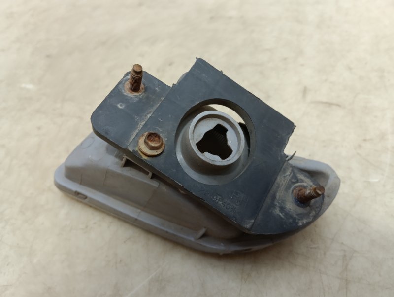 Фара противотуманная правая