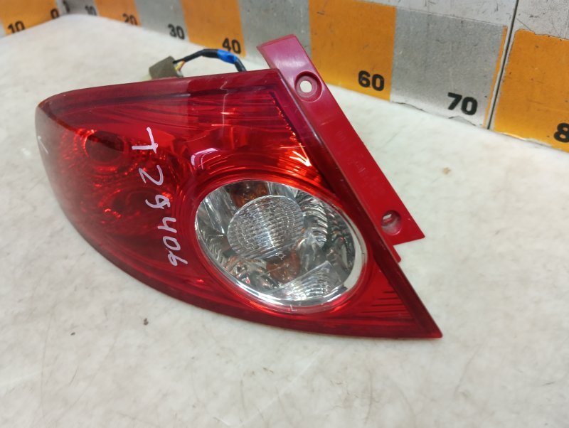 Фонарь задний левый