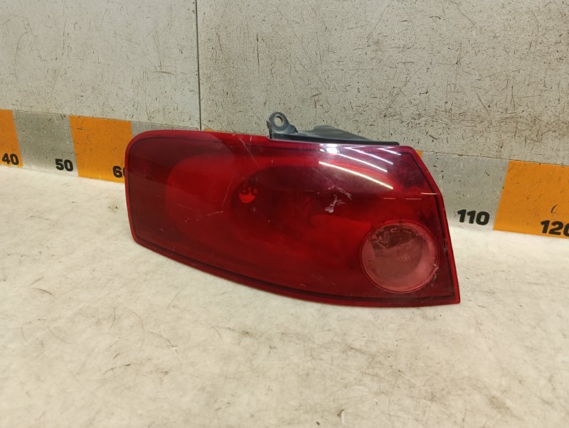 Фонарь задний левый