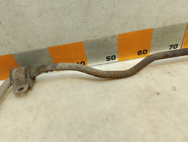 Стабилизатор задний