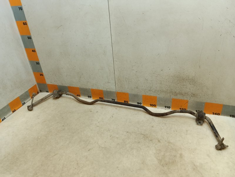 Стабилизатор задний