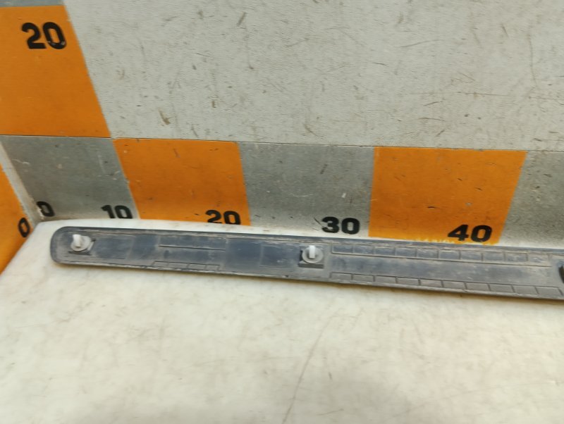 Молдинг двери