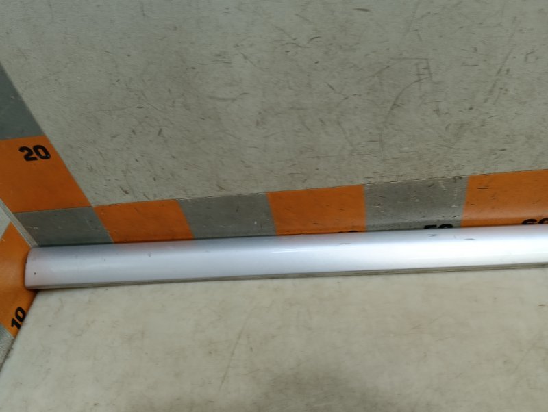 Молдинг двери