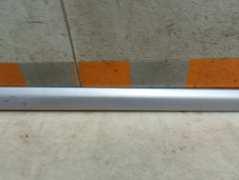 Молдинг двери