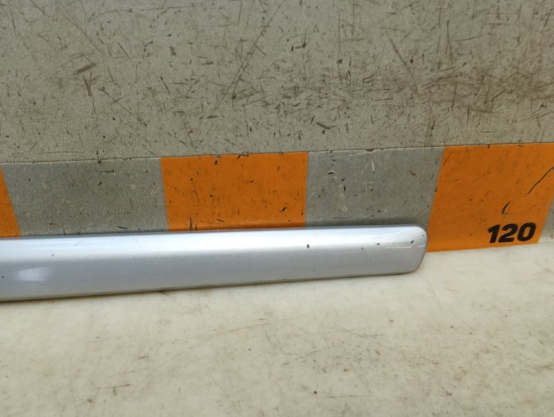 Молдинг двери