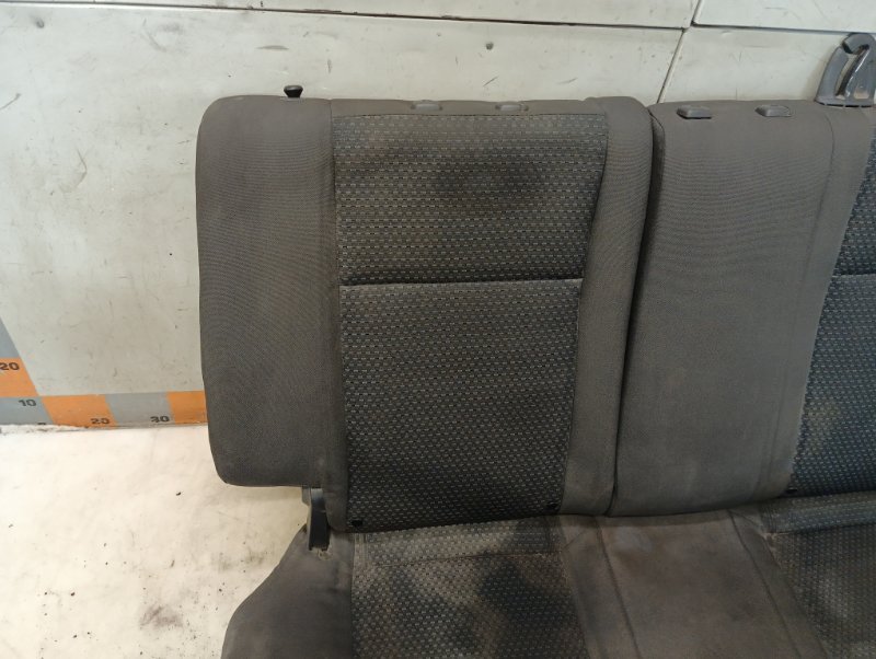 Сиденье салонное