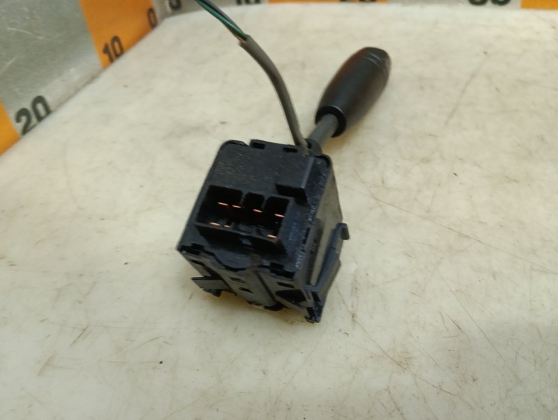 Переключатель поворотов подрулевой