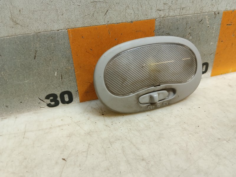 Плафон салонный