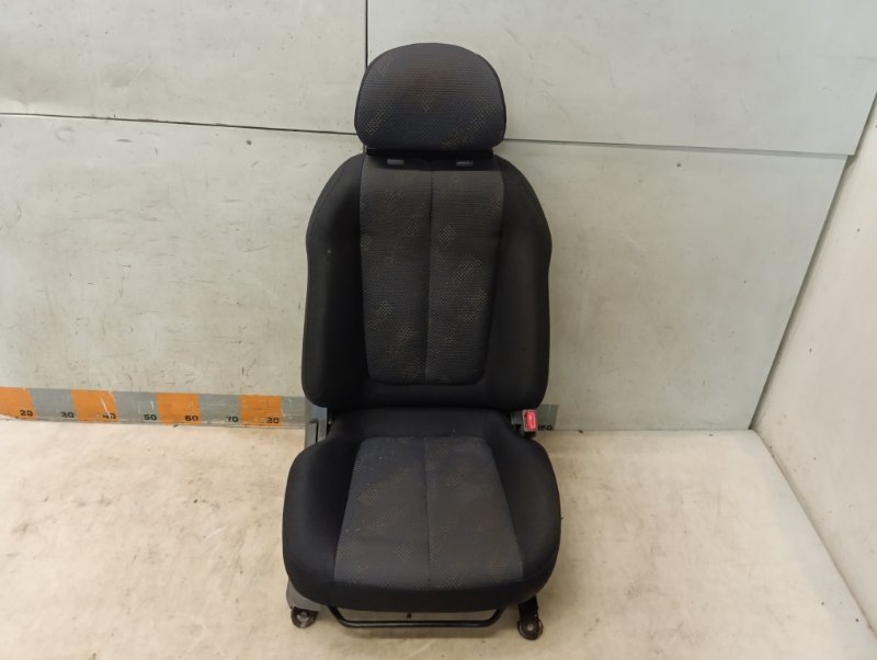 Сиденье переднее правое