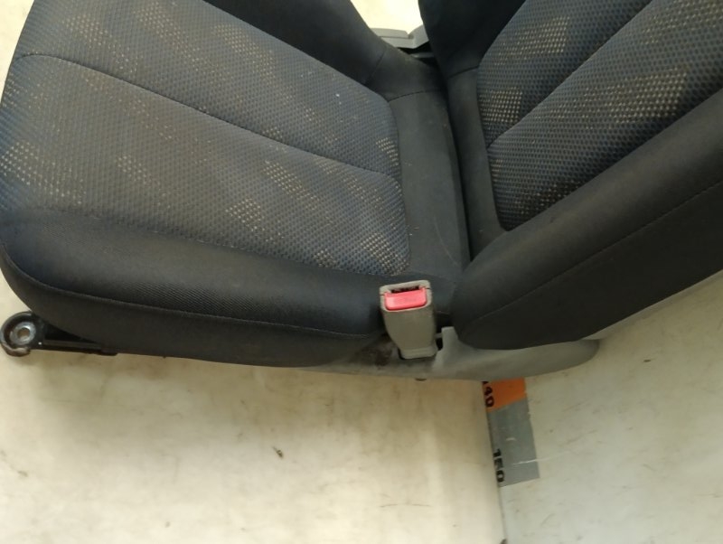 Сиденье переднее правое