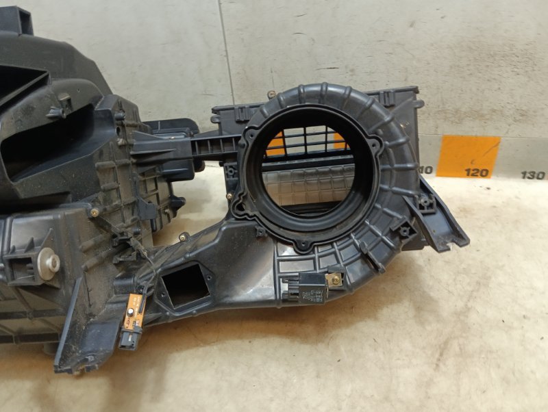 Корпус отопителя