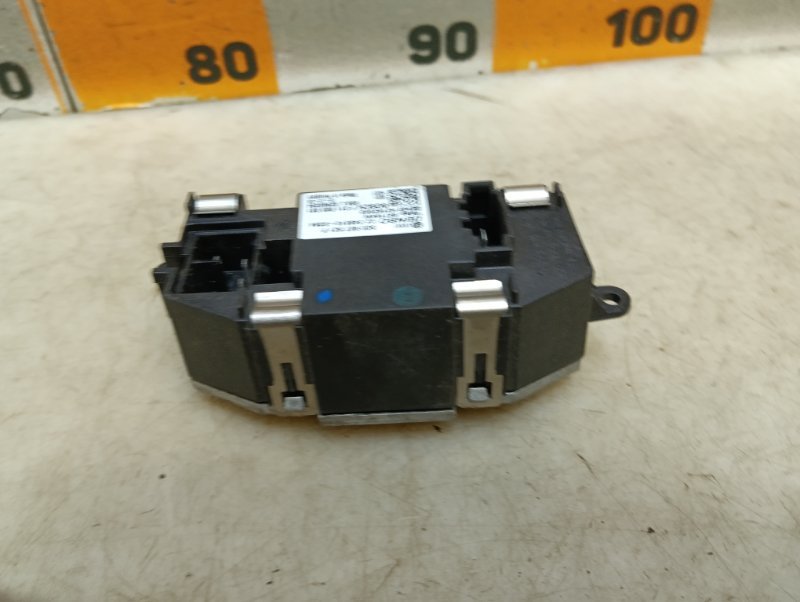 Резистор отопителя