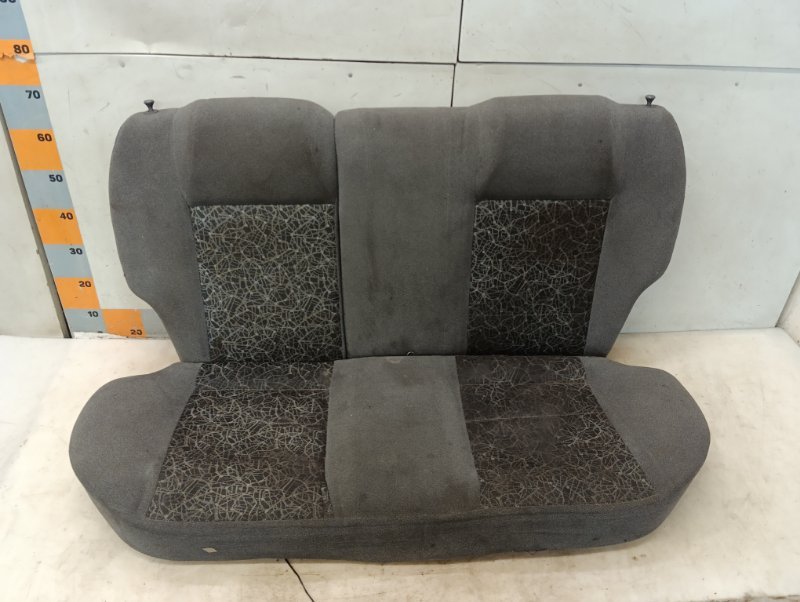 Сиденье салонное