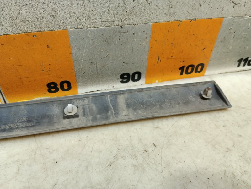 Молдинг двери