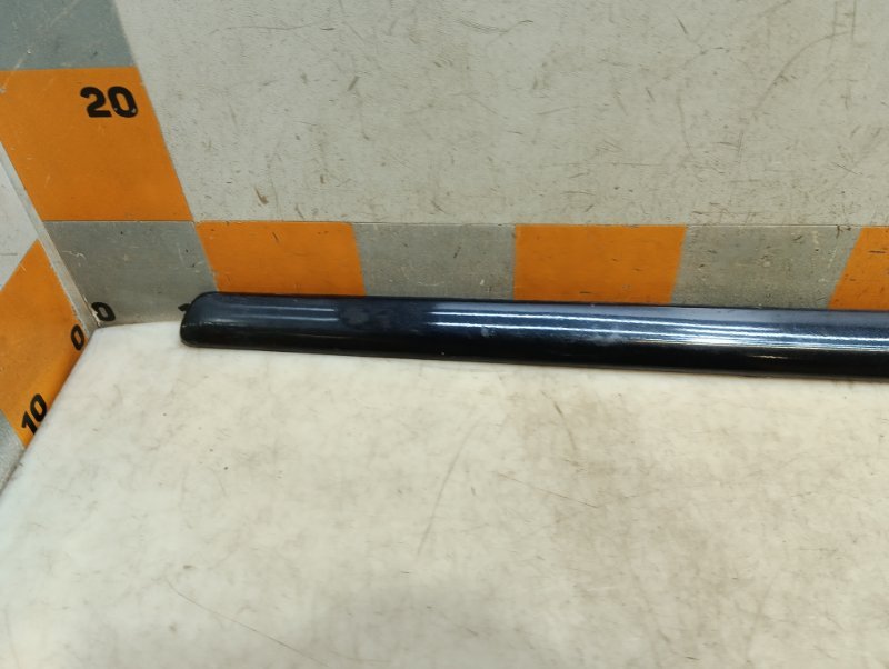 Молдинг двери