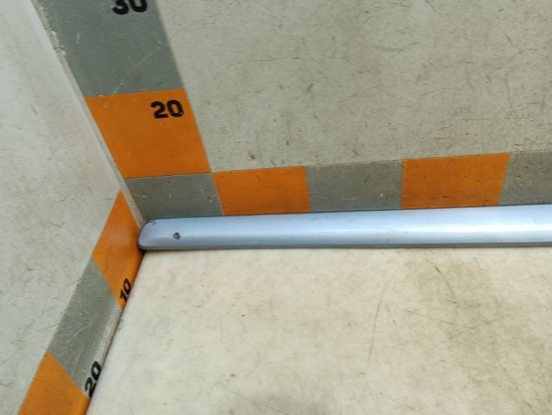 Молдинг двери