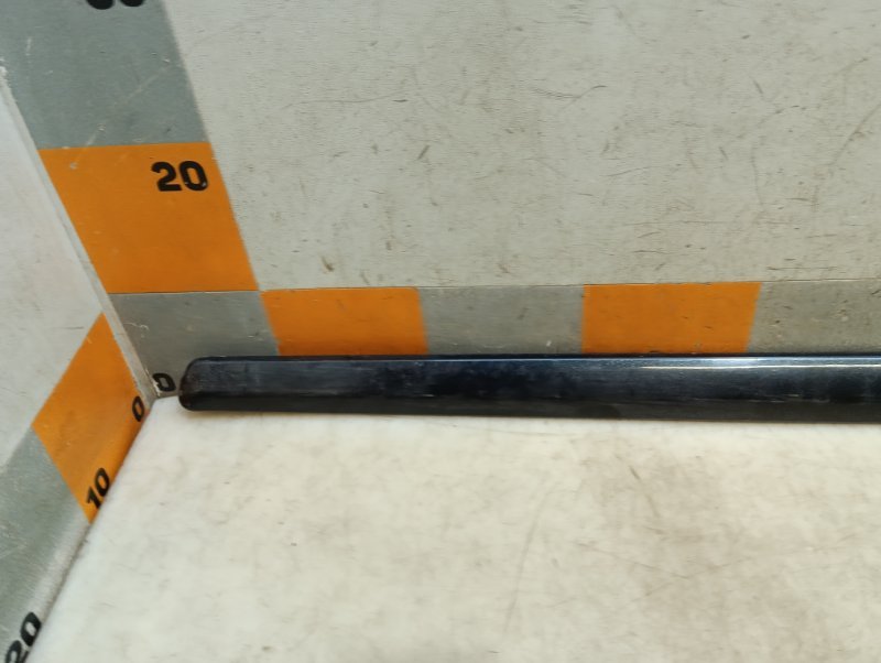 Молдинг двери