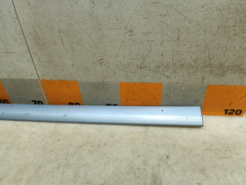 Молдинг двери