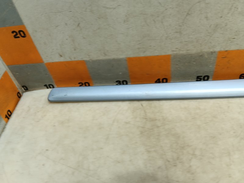 Молдинг двери