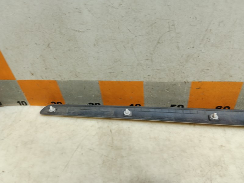 Молдинг двери