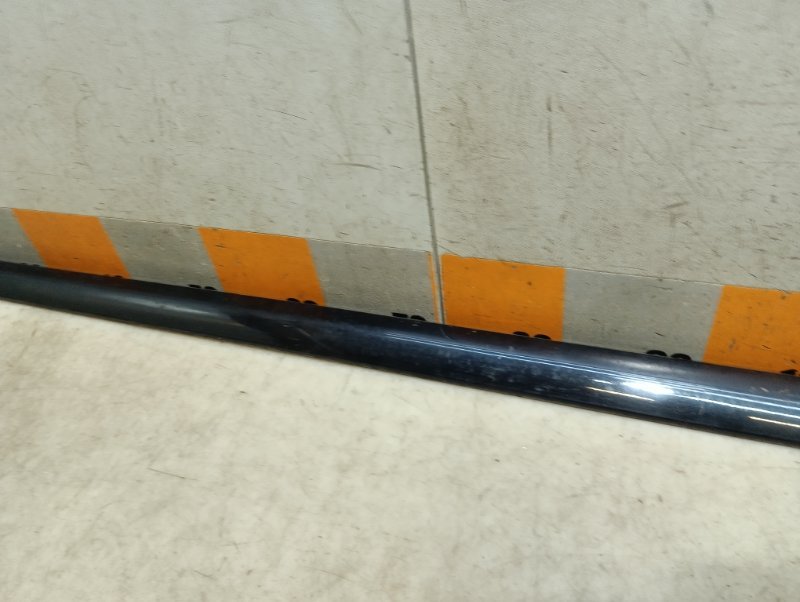 Молдинг двери