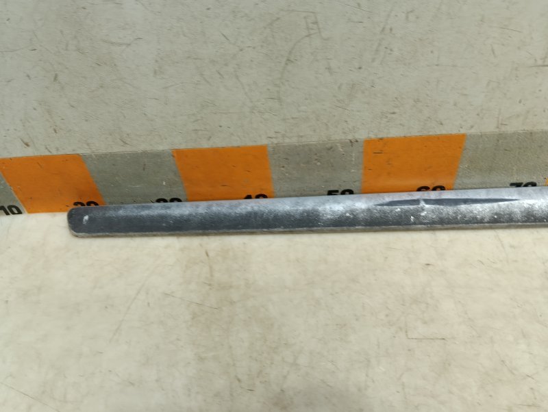 Молдинг двери