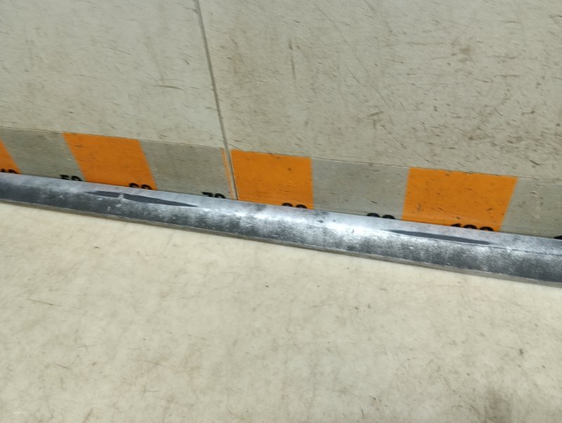 Молдинг двери