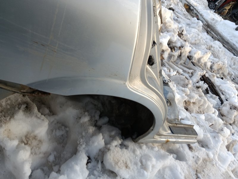 Кузовной элемент