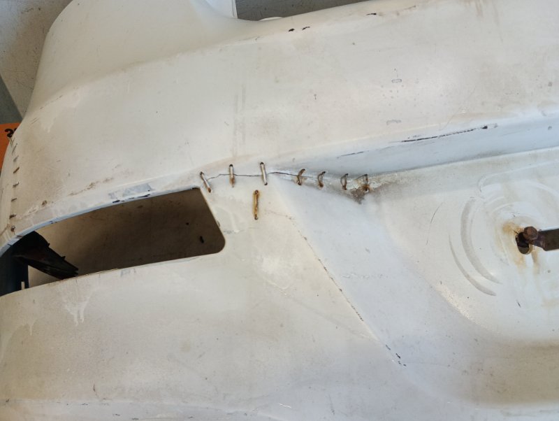 Бампер задний