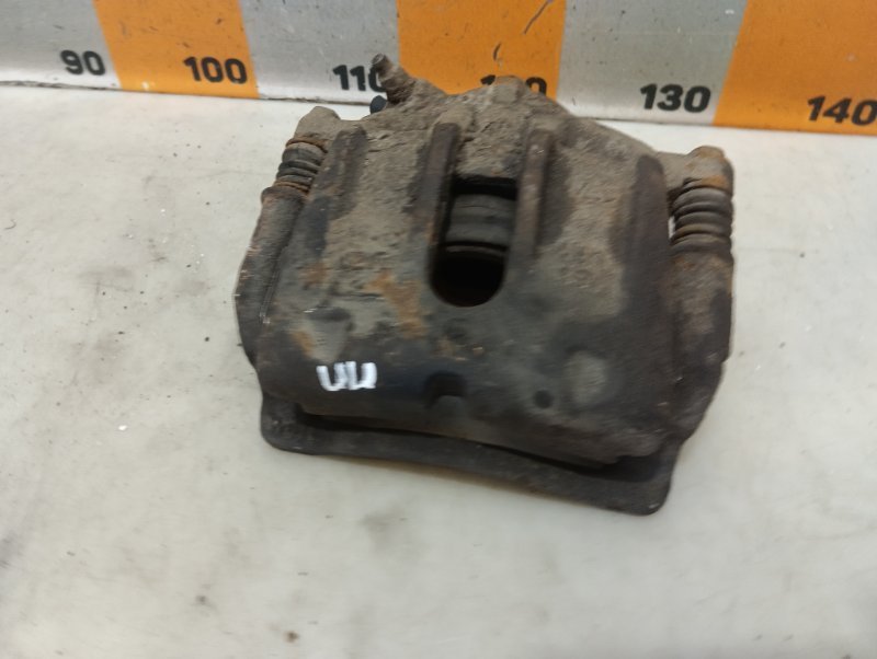 Суппорт передний правый