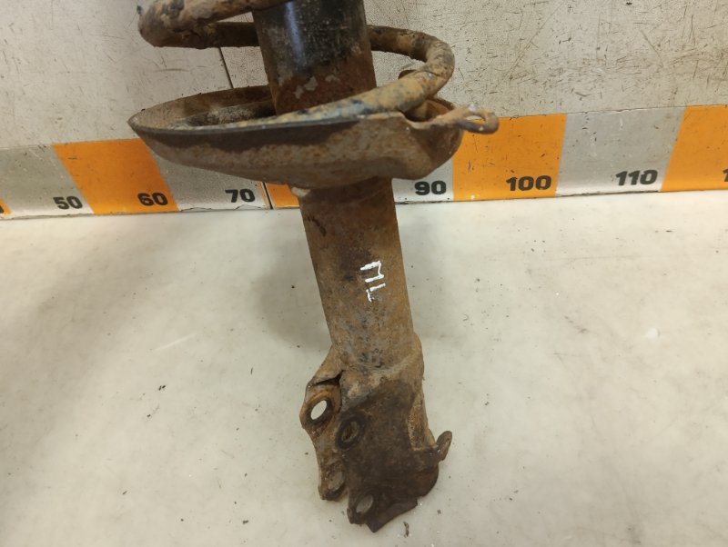 Амортизатор передний