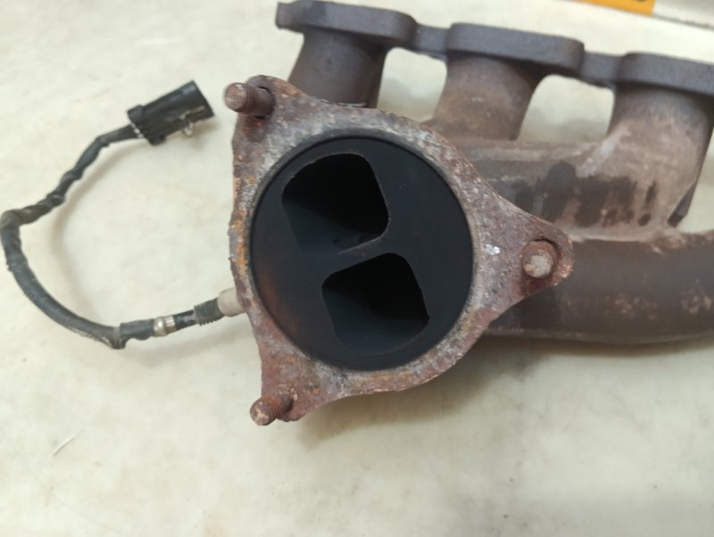 Коллектор выпускной