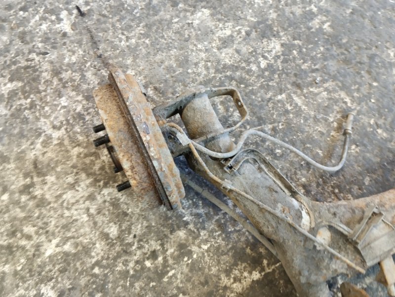 Балка задняя