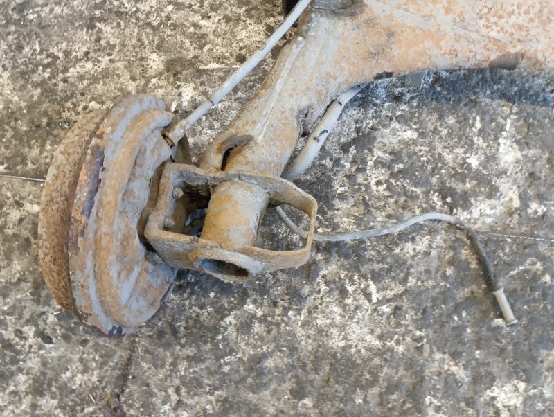 Балка задняя