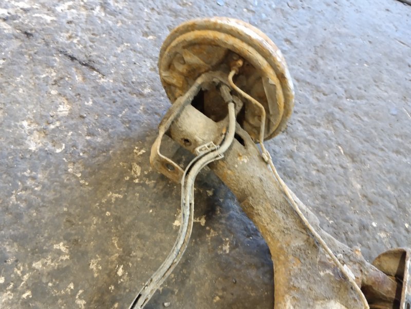 Балка задняя