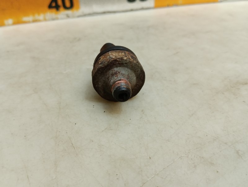 Датчик давления масла