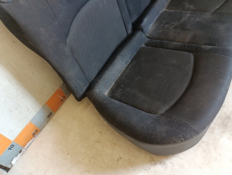 Сиденье салонное