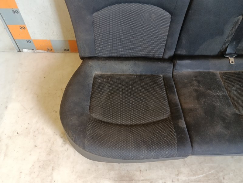 Сиденье салонное