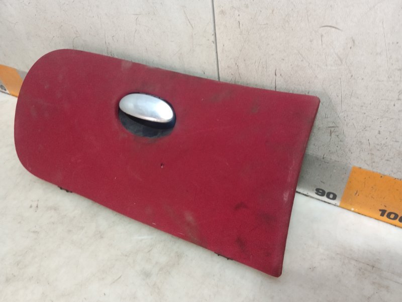 Крышка бардачка