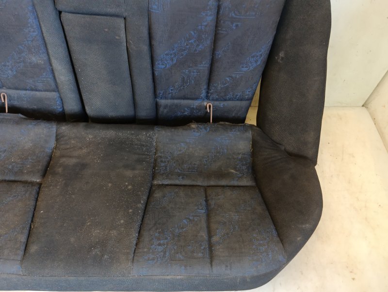 Сиденье салонное