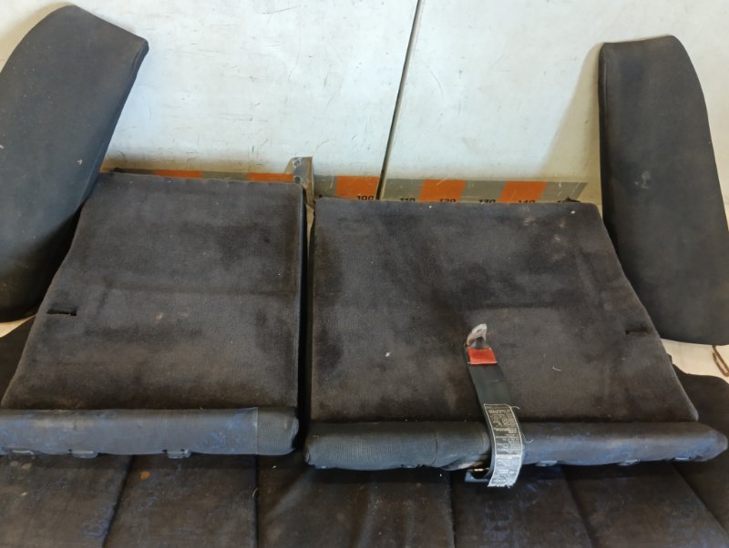 Сиденье салонное