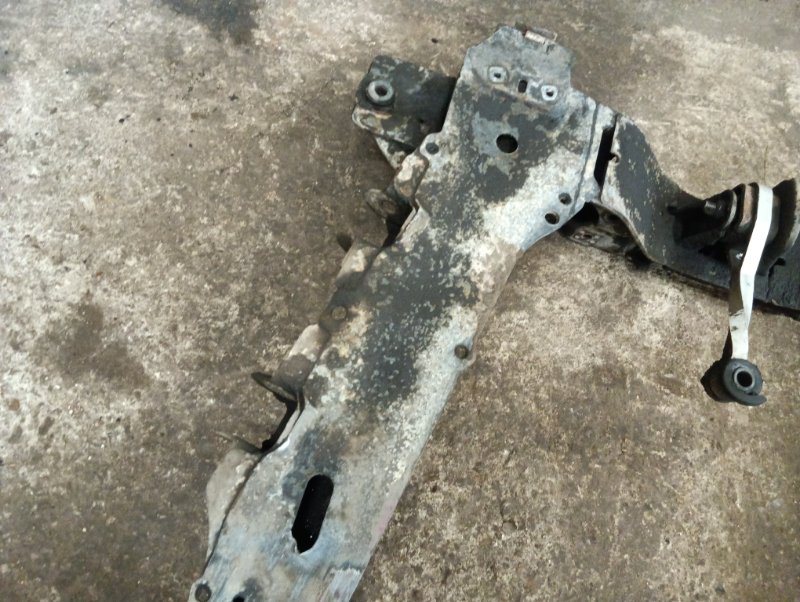 Балка подмоторная