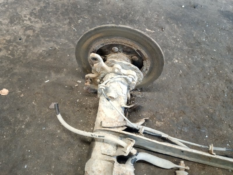 Балка задняя