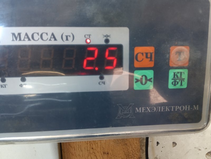 Стекло двери задней левой