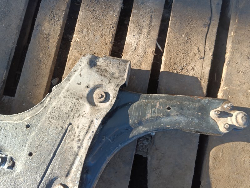 Балка подмоторная