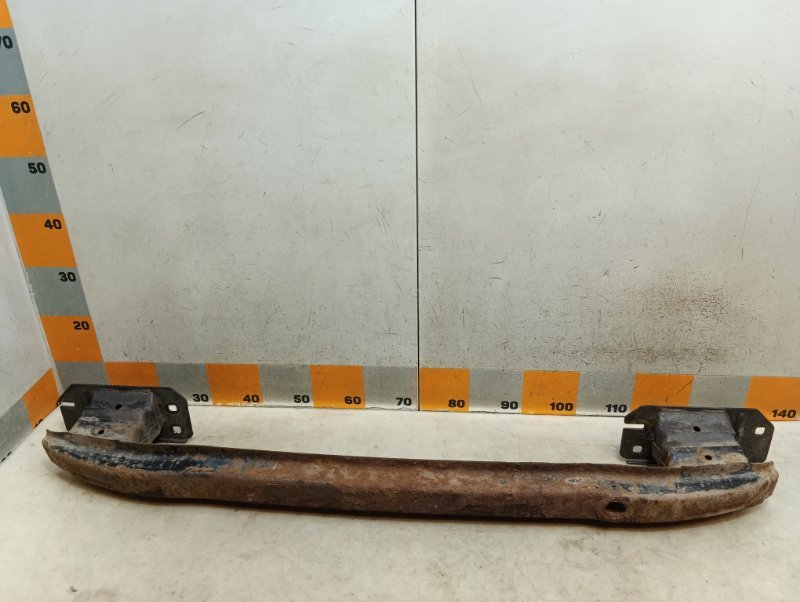 Усилитель заднего бампера