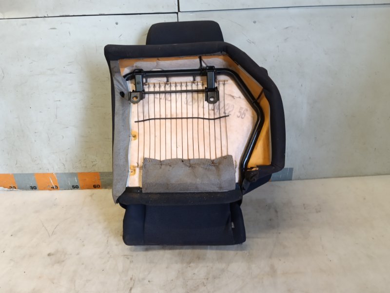 Сиденье салонное