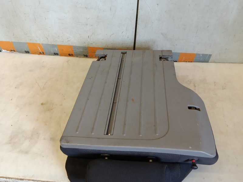 Сиденье салонное